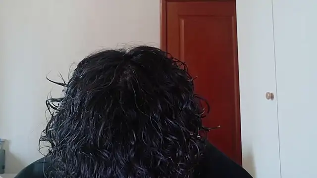 Snapshot of hangzi-0011 chatting on October 22, 2025, 7:52 am hangzi-0011 online show from October 22, 2025, 7:52 am