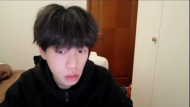 Snapshot of hangzi-0011 chatting on December 16, 2025, 7:12 am hangzi-0011 online show from December 16, 2025, 7:12 am