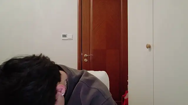 Snapshot of hangzi-0011 chatting on November 27, 2025, 11:54 am hangzi-0011 online show from November 27, 2025, 11:54 am