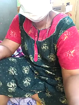 Snapshot of Tamilselviroja- chatting on December 5, 2025, 2:26 pm Tamilselviroja- online show from December 5, 2025, 2:26 pm