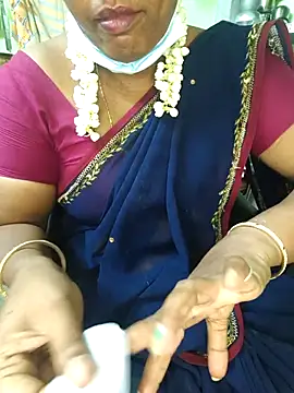 Snapshot of Tamilselviroja- chatting on October 31, 2025, 4:03 pm Tamilselviroja- online show from October 31, 2025, 4:03 pm