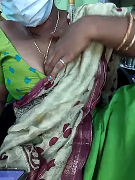 Snapshot of Tamilselviroja- chatting on October 22, 2025, 4:17 pm Tamilselviroja- online show from October 22, 2025, 4:17 pm