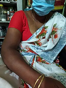 Snapshot of Tamilselviroja- chatting on April 25, 2026, 2:36 pm Tamilselviroja- online show from April 25, 2026, 2:36 pm