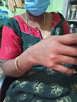 Snapshot of Tamilselviroja- chatting on May 16, 2026, 2:16 pm Tamilselviroja- online show from May 16, 2026, 2:16 pm