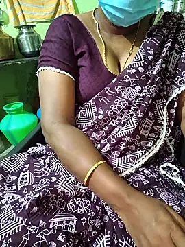 Snapshot of Tamilselviroja- chatting on May 9, 2026, 3:04 pm Tamilselviroja- online show from May 9, 2026, 3:04 pm
