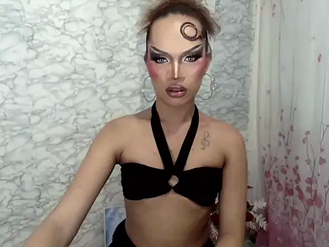 amandareddragon online show from July 17, 2026, 5:10 pm