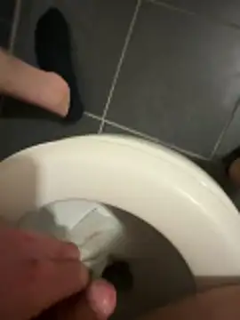 Snapshot of heet1998 chatting on April 12, 2026, 4:32 pm heet1998 online show from April 12, 2026, 4:32 pm