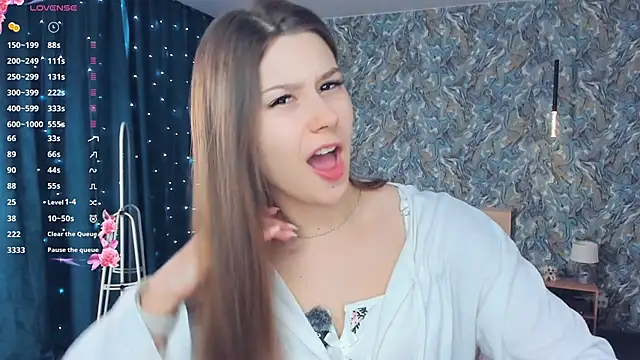 MondoNeko online show from February 2, 2026, 7:07 am