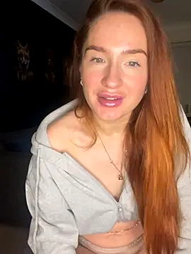 Snapshot of Cherry-L-28 chatting on December 4, 2025, 8:30 pm Cherry-L-28 online show from December 4, 2025, 8:30 pm