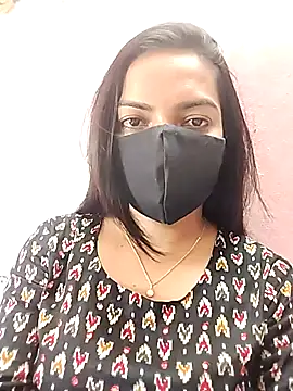 Tamil Hot Shasi online show from October 6, 2025, 5:19 am