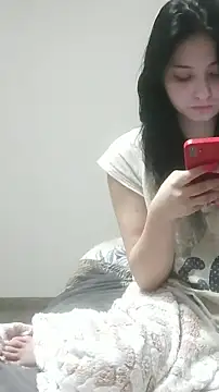 meow woem online show from October 6, 2025, 5:19 am