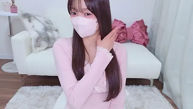 Snapshot of Seira__nn chatting on March 6, 2026, 4:40 am Seira nn online show from March 6, 2026, 4:40 am