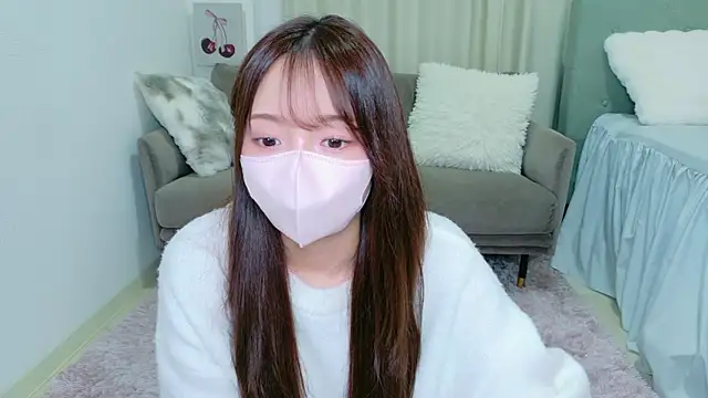 Seira  nn online show from November 30, 2025, 1:45 pm