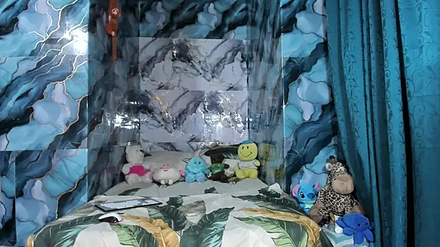 Snapshot of celesteyorucso1 chatting on November 29, 2025, 10:32 pm celesteyorucso1 online show from November 29, 2025, 10:32 pm