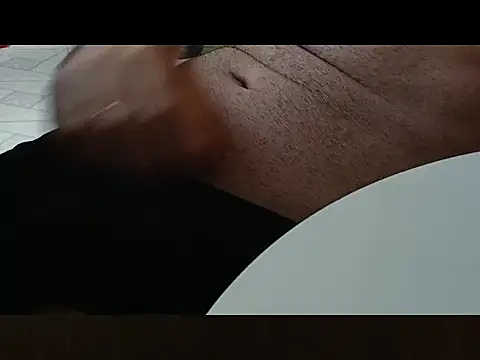 Garoto018 online show from February 24, 2026, 5:36 pm