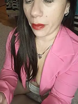 Amarteverdaderamente online show from July 24, 2026, 1:45 am