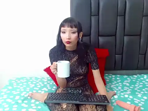 Snapshot of marciana_eren chatting on November 10, 2025, 2:22 pm marciana eren online show from November 10, 2025, 2:22 pm