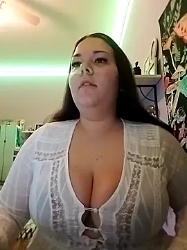 Snapshot of Flora66666 chatting on October 22, 2025, 10:19 pm Flora66666 online show from October 22, 2025, 10:19 pm