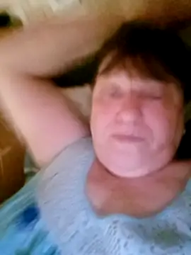 Apeesynka55211 online show from June 21, 2026, 3:23 am