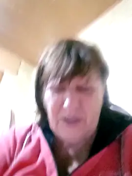 Apeesynka55211 online show from October 6, 2025, 5:02 pm