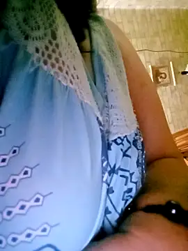 Apeesynka55211 online show from June 14, 2026, 2:24 am