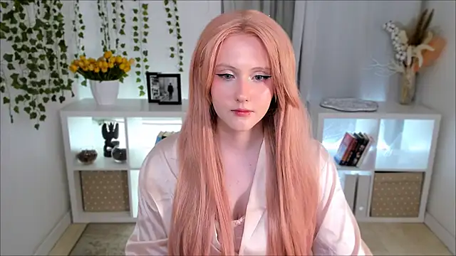 DelilahTaylor online show from May 7, 2026, 9:29 pm