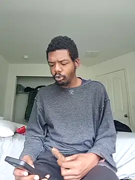 Snapshot of MrBigDickShow chatting on October 31, 2025, 4:14 pm MrBigDickShow online show from October 31, 2025, 4:14 pm