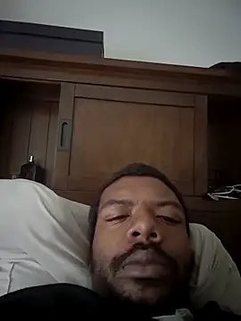 Snapshot of MrBigDickShow chatting on March 5, 2026, 2:57 pm MrBigDickShow online show from March 5, 2026, 2:57 pm