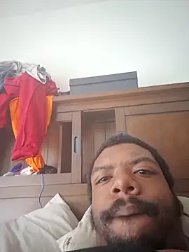 Snapshot of MrBigDickShow chatting on March 4, 2026, 3:53 pm MrBigDickShow online show from March 4, 2026, 3:53 pm