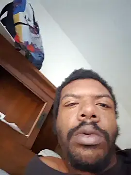 Snapshot of MrBigDickShow chatting on November 4, 2025, 1:59 pm MrBigDickShow online show from November 4, 2025, 1:59 pm