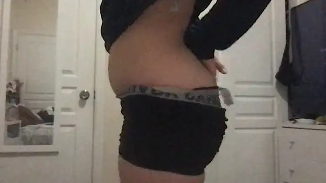 bunnygorl12 online show from February 28, 2026, 8:03 am