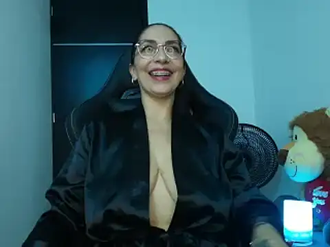 Snapshot of Angel_blackhot chatting on April 14, 2026, 3:11 am Angel blackhot online show from April 14, 2026, 3:11 am