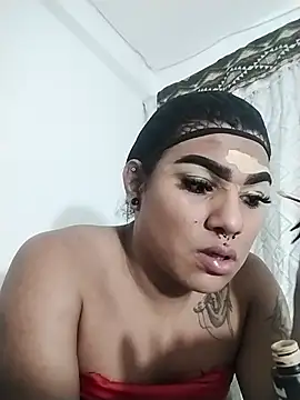 Snapshot of RobertaxGutierrez chatting on October 12, 2025, 12:45 am RobertaxGutierrez online show from October 12, 2025, 12:45 am