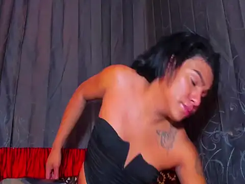 RobertaxGutierrez online show from December 14, 2025, 10:48 pm