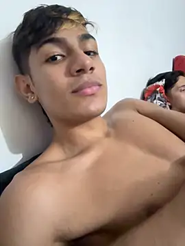 Snapshot of cherub_ chatting on October 7, 2025, 4:57 am cherub online show from October 7, 2025, 4:57 am