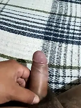 Michi2409 online show from March 15, 2026, 5:03 am