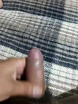 Michi2409 online show from March 8, 2026, 4:16 am