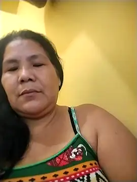 Snapshot of milagrose_rose chatting on November 30, 2025, 1:50 am milagrose rose online show from November 30, 2025, 1:50 am