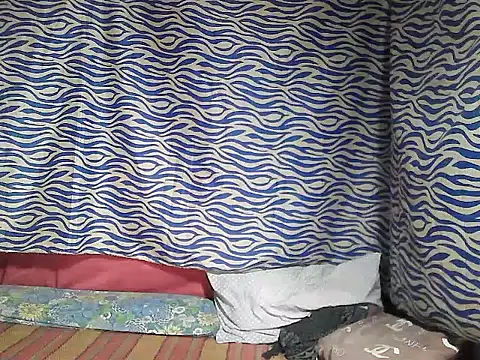 Snapshot of joy_cute chatting on October 22, 2025, 12:21 am joy cute online show from October 22, 2025, 12:21 am