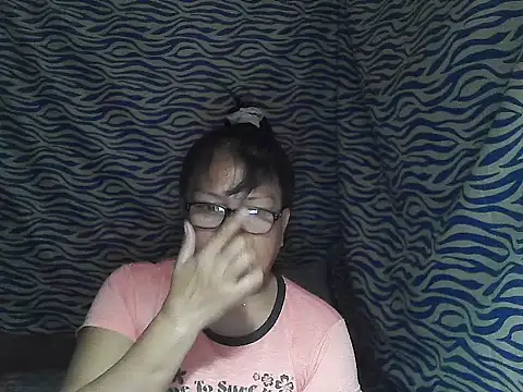 Snapshot of joy_cute chatting on December 2, 2025, 11:06 pm joy cute online show from December 2, 2025, 11:06 pm