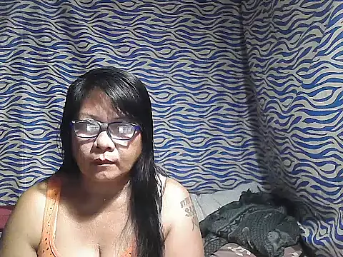 Snapshot of joy_cute chatting on October 19, 2025, 11:29 pm joy cute online show from October 19, 2025, 11:29 pm