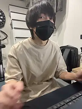 mikan kun st online show from October 30, 2025, 1:15 am