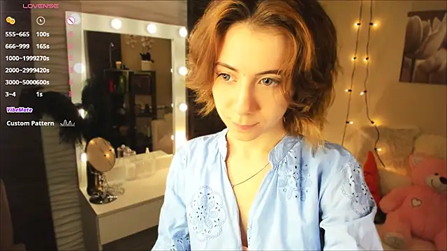 shyina meow online show from November 10, 2025, 3:17 pm