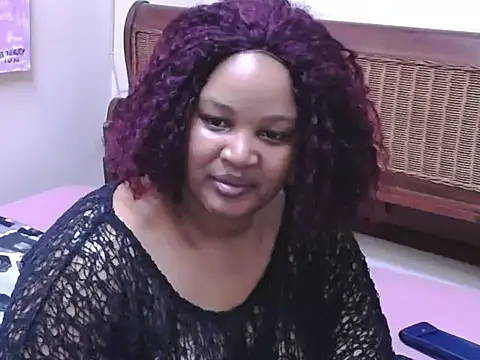SexyBubbleBeauty online show from October 6, 2025, 6:14 am