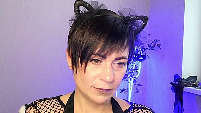 Snapshot of Ashley_Brookss chatting on November 29, 2025, 11:21 am Ashley Brookss online show from November 29, 2025, 11:21 am