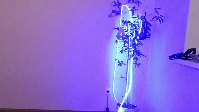 Snapshot of Ashley_Brookss chatting on December 13, 2025, 8:04 pm Ashley Brookss online show from December 13, 2025, 8:04 pm