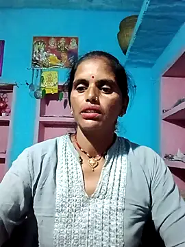 Mohni cute online show from October 26, 2025, 1:00 pm