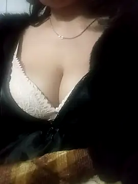 ZingCii online show from November 29, 2025, 3:01 pm