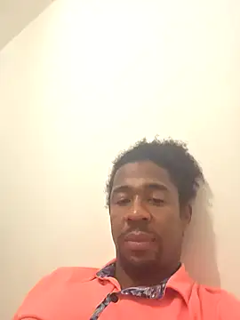 cracha online show from October 12, 2025, 12:01 am