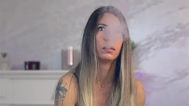 CassieMiles online show from January 15, 2026, 4:05 am